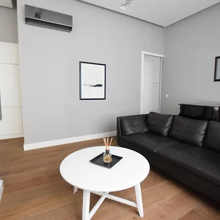 Luxury By Hi5 - Szervita Appartement