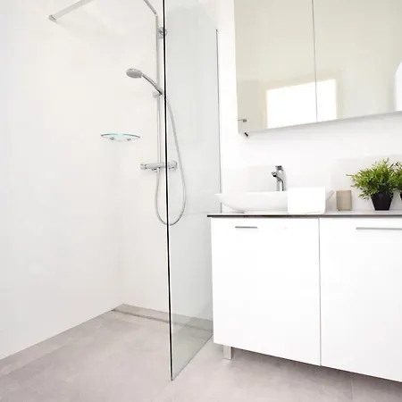 Luxury By Hi5 - Szervita Appartement
