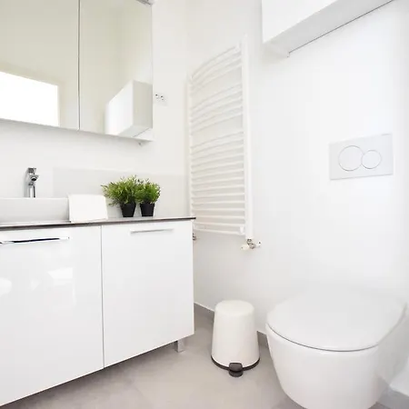 Luxury By Hi5 - Szervita Appartement *