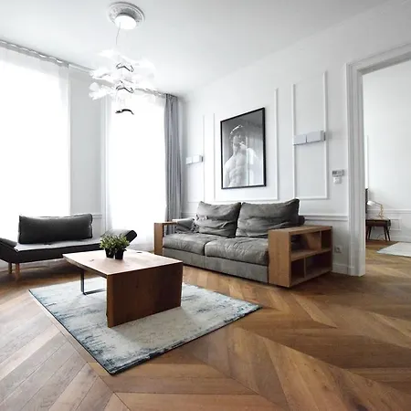 Luxury By Hi5 - Szervita Lägenhet Budapest